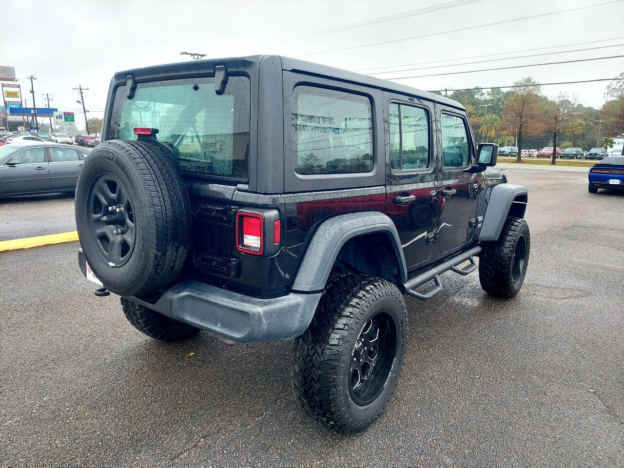 Jeep Wrangler Unlimited Sport 2018