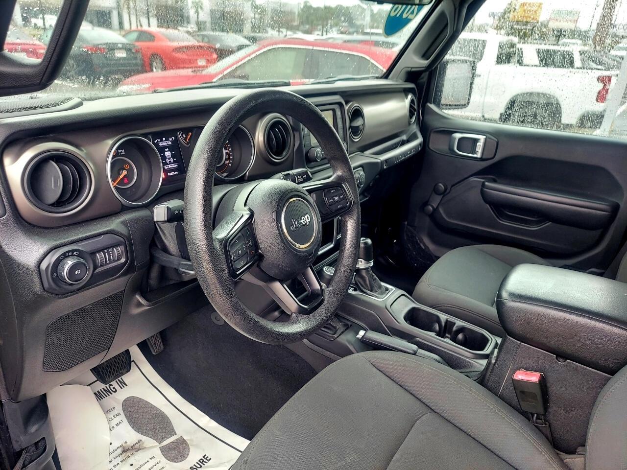 Jeep Wrangler Unlimited Sport 2018