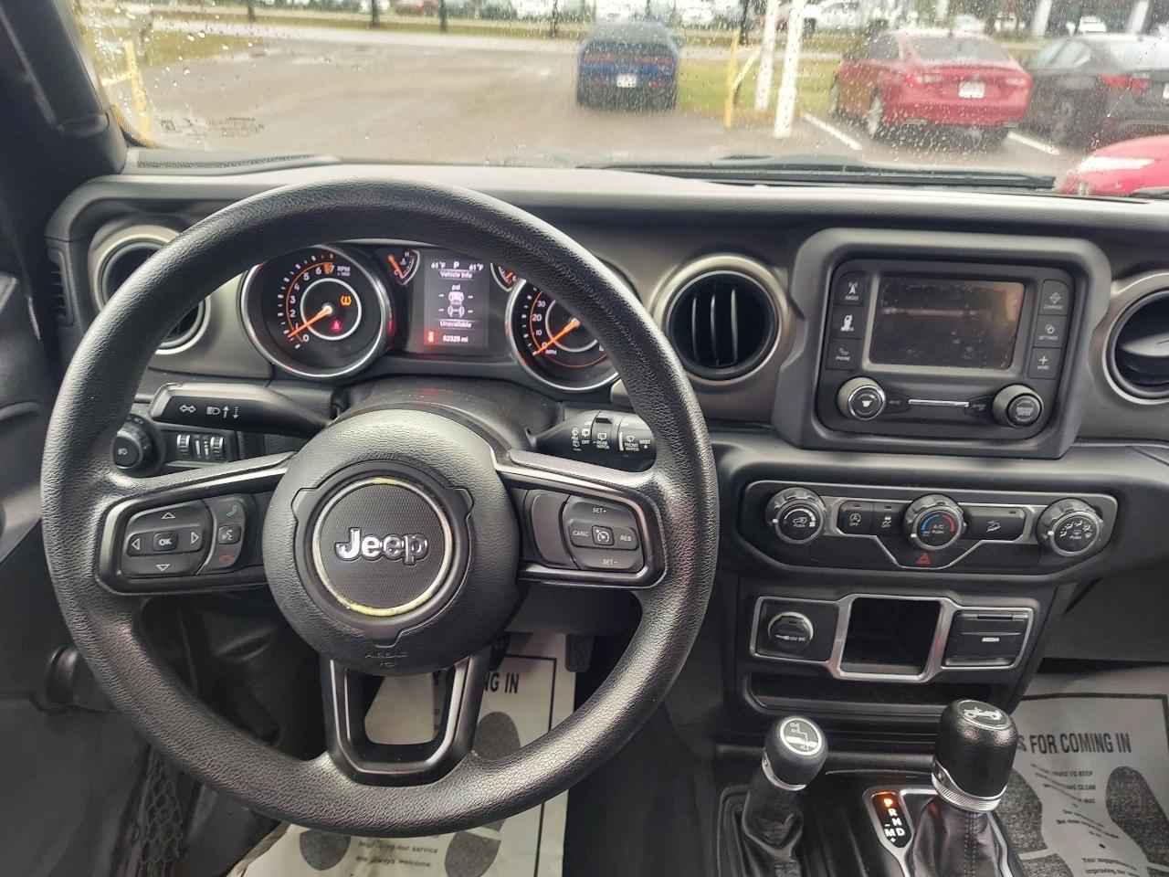 Jeep Wrangler Unlimited Sport 2018