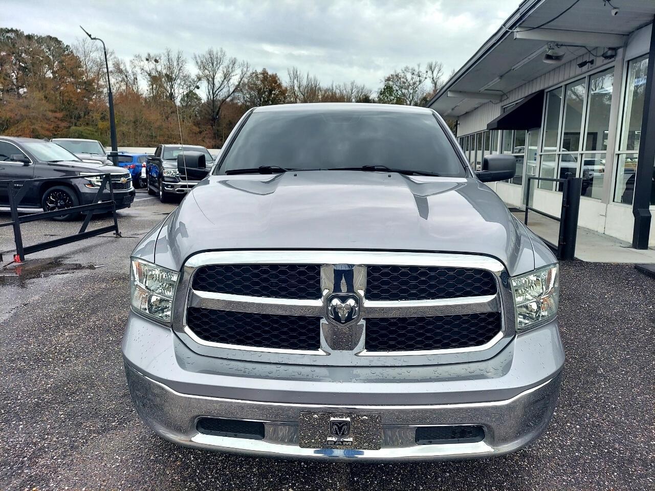 RAM 1500 Classic Tradesman Crew Cab SWB 2WD 2021