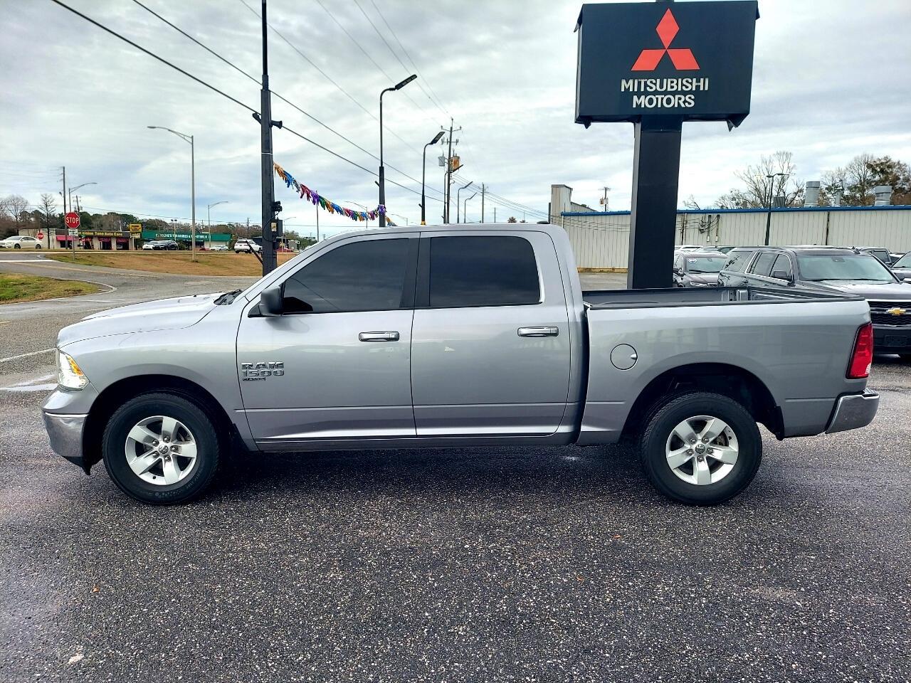RAM 1500 Classic Tradesman Crew Cab SWB 2WD 2021