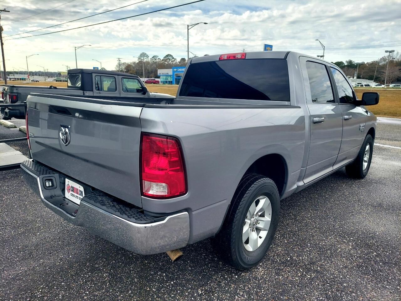 RAM 1500 Classic Tradesman Crew Cab SWB 2WD 2021