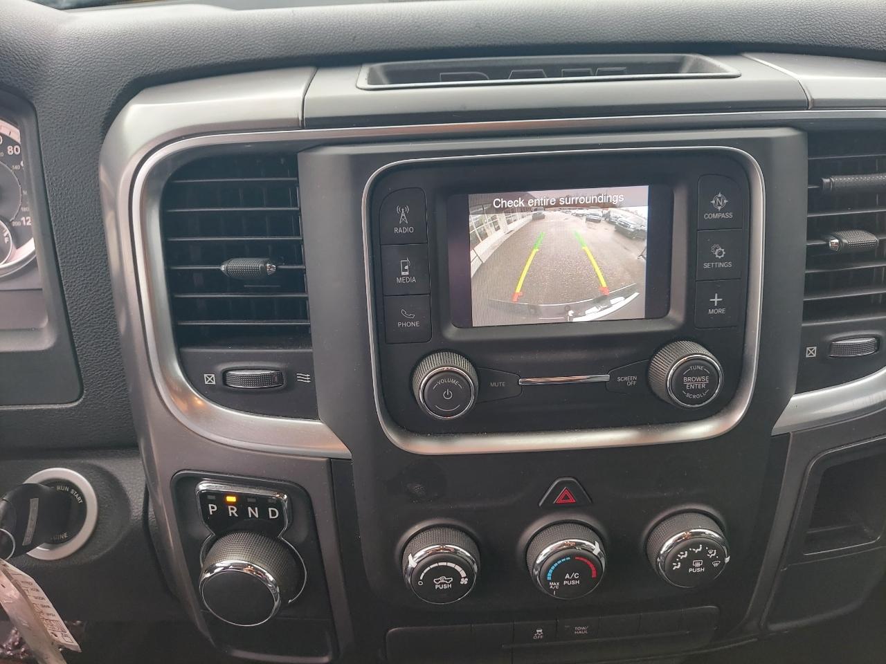 RAM 1500 Classic Tradesman Crew Cab SWB 2WD 2021