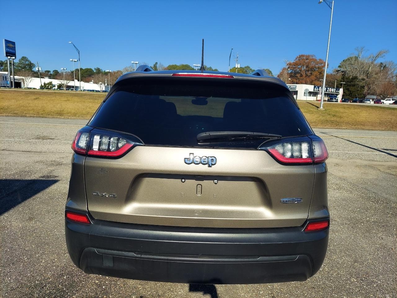 Jeep Cherokee Latitude 4WD 2021