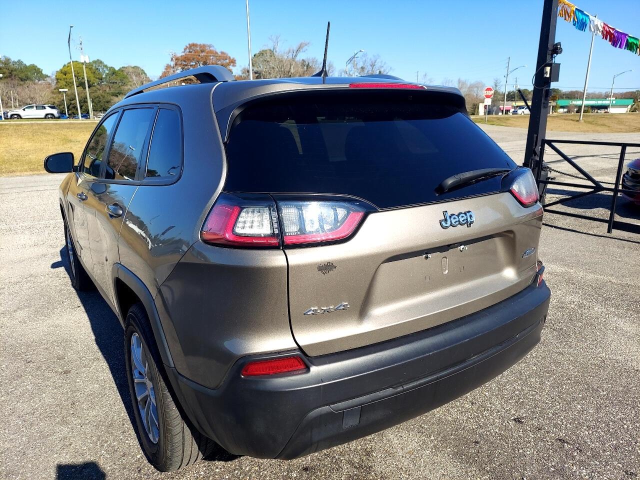 Jeep Cherokee Latitude 4WD 2021