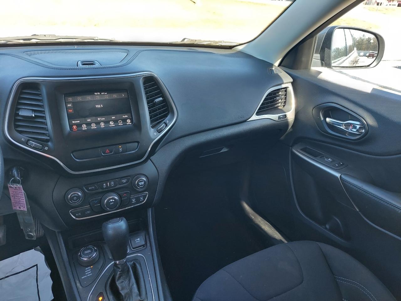 Jeep Cherokee Latitude 4WD 2021
