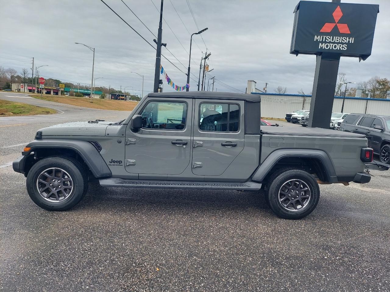 Jeep Gladiator Sport 2022