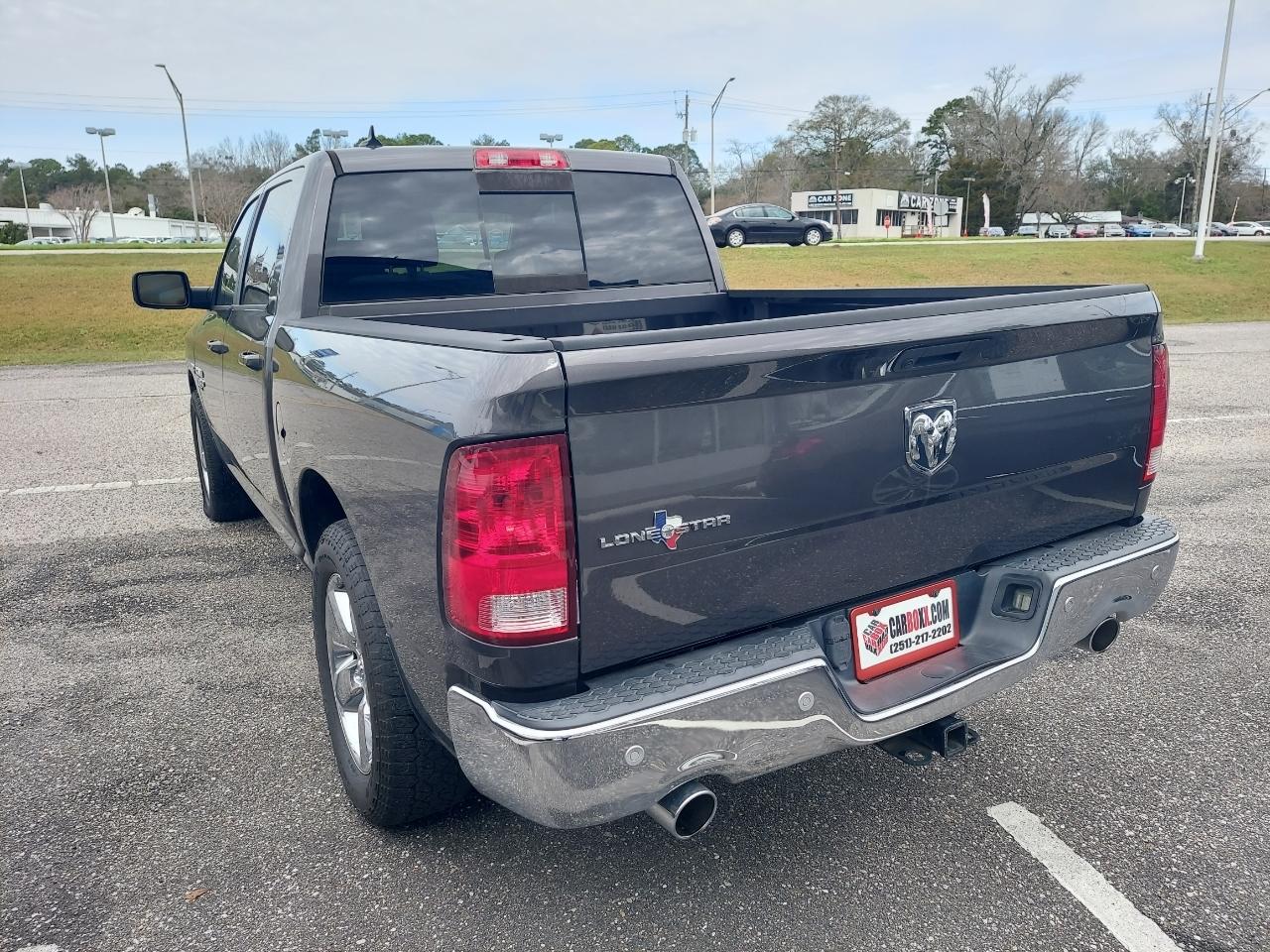 RAM 1500 Classic Tradesman Crew Cab SWB 2WD 2019