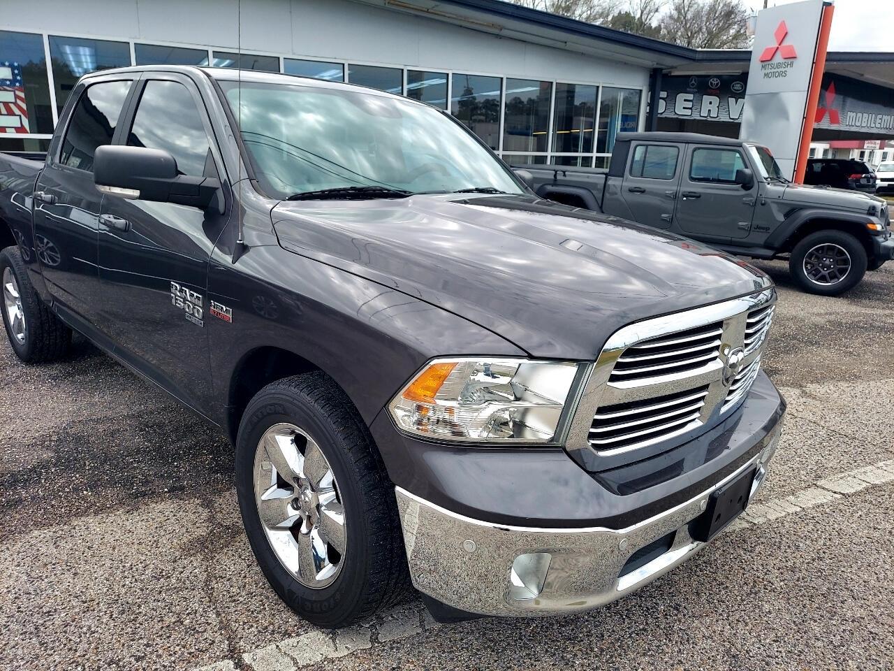RAM 1500 Classic Tradesman Crew Cab SWB 2WD 2019