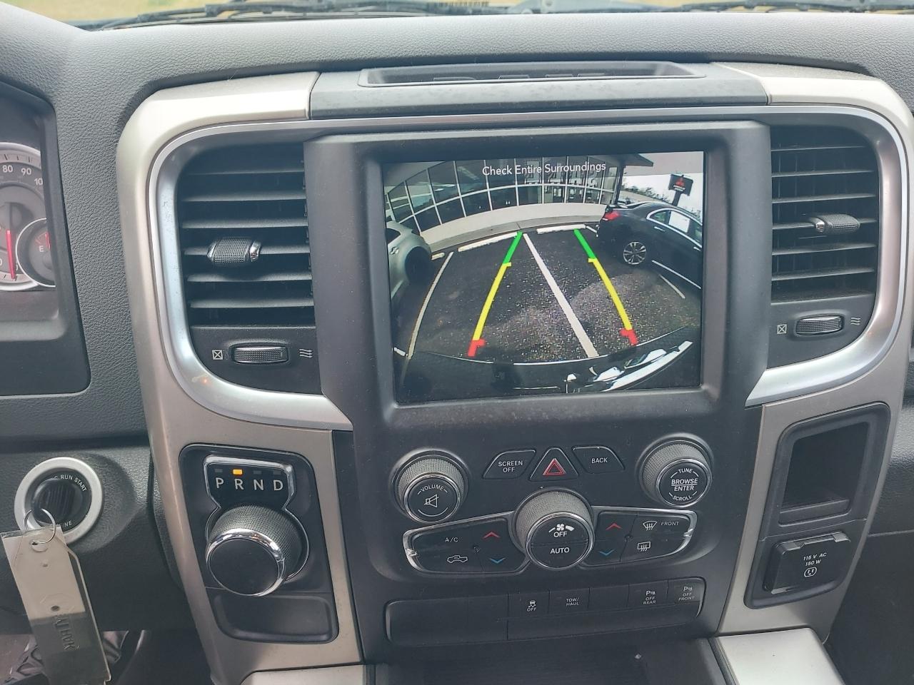RAM 1500 Classic Tradesman Crew Cab SWB 2WD 2019