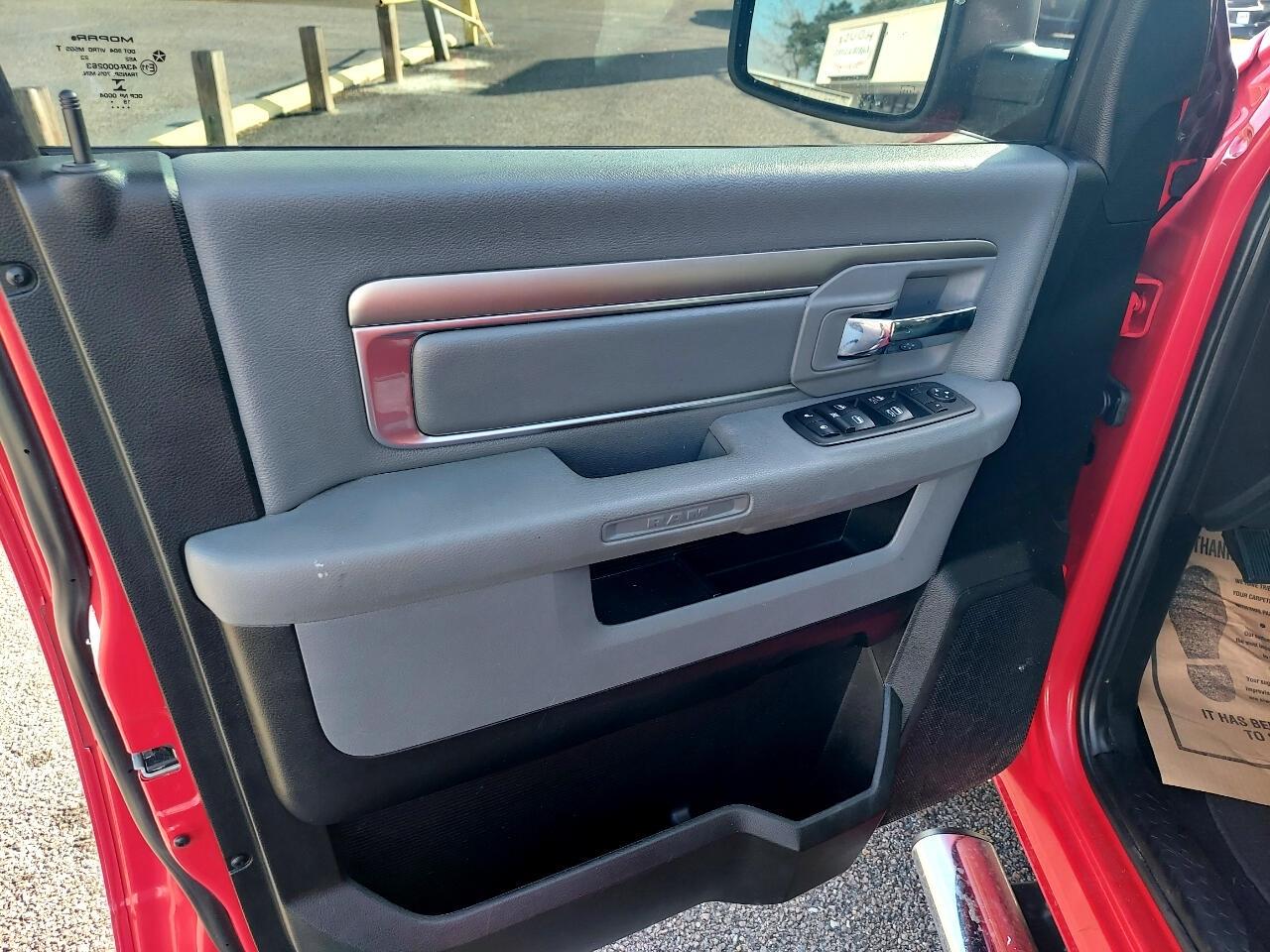 RAM 1500 Classic Tradesman Crew Cab LWB 2WD 2020