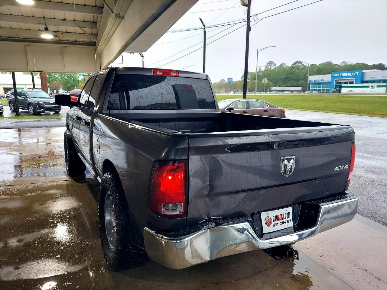 RAM 1500 Classic Tradesman Quad Cab 4WD 2019