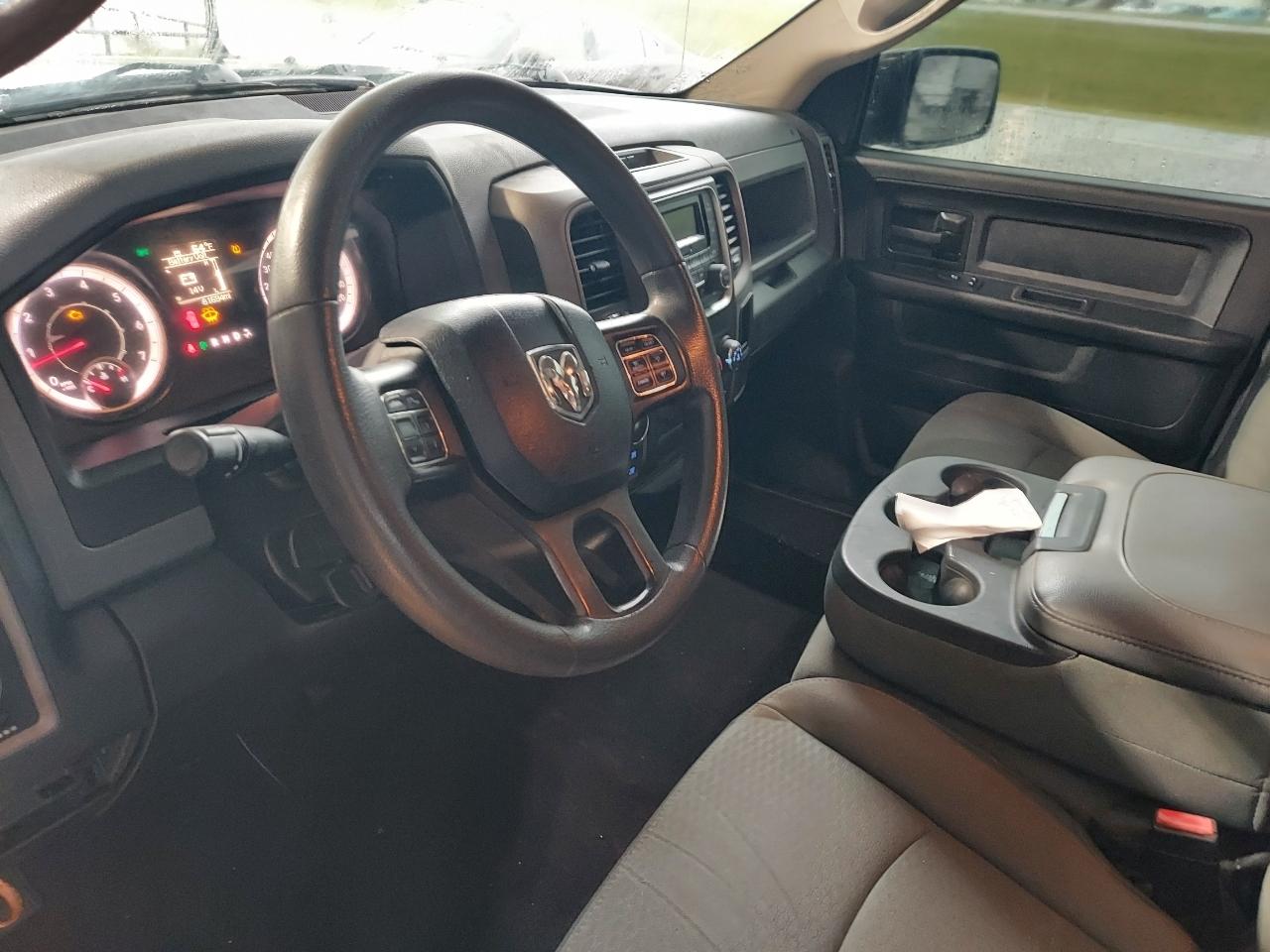 RAM 1500 Classic Tradesman Quad Cab 4WD 2019