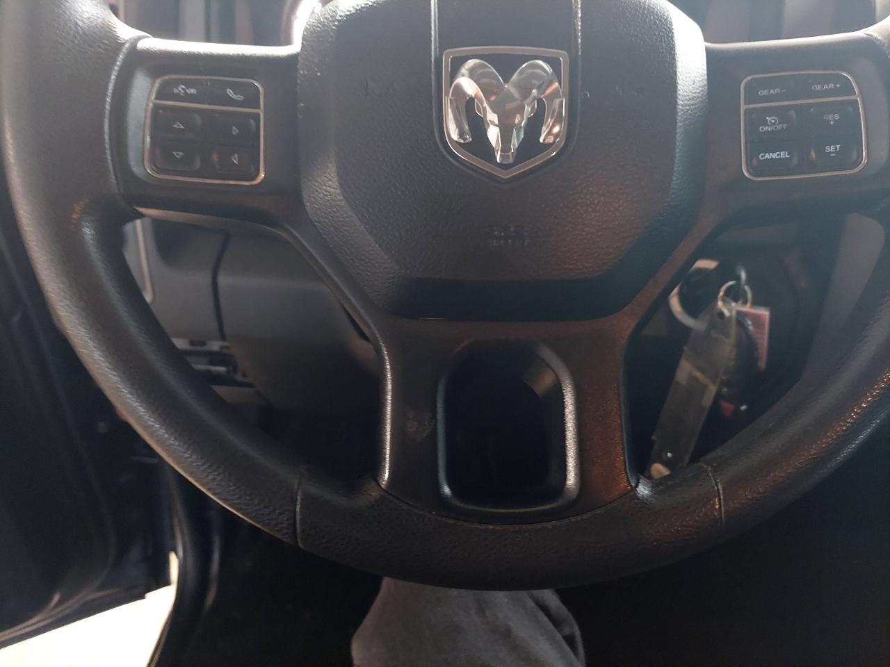 RAM 1500 Classic Tradesman Quad Cab 4WD 2019