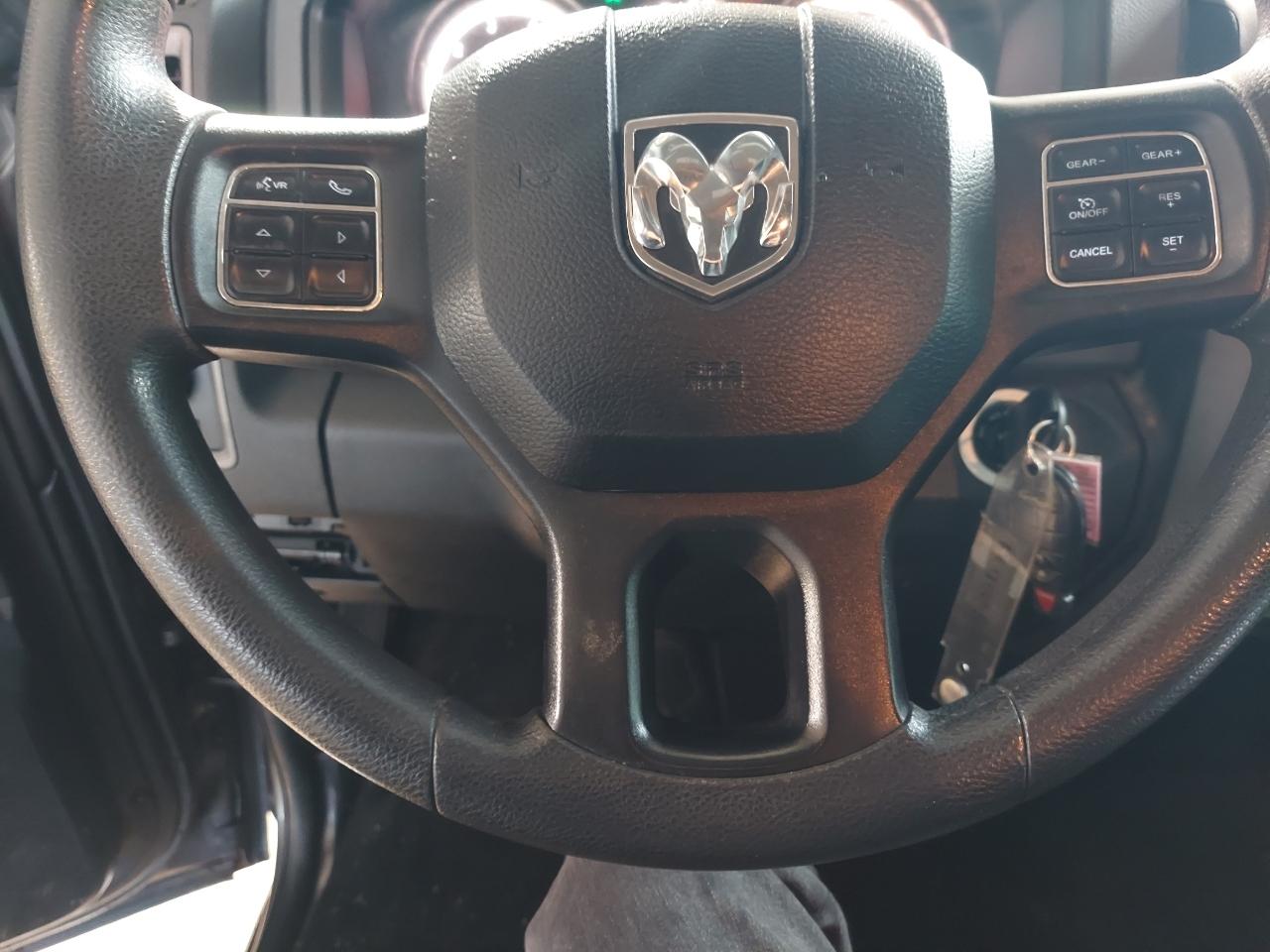 RAM 1500 Classic Tradesman Quad Cab 4WD 2019