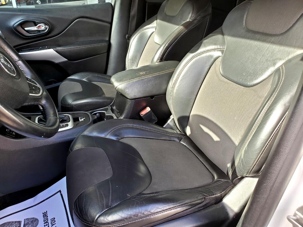 Jeep Cherokee Latitude Plus FWD 2018