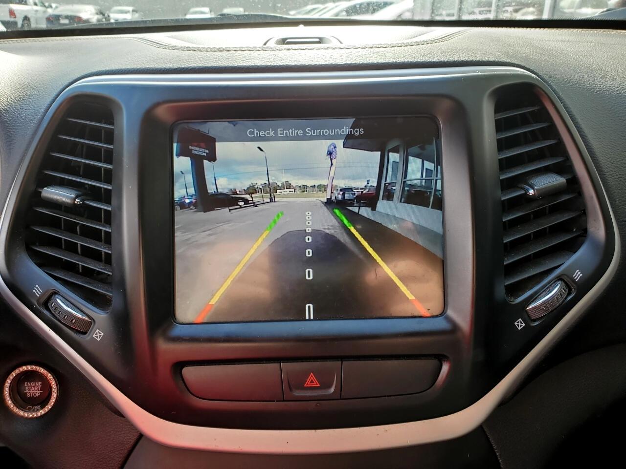 Jeep Cherokee Latitude Plus FWD 2018