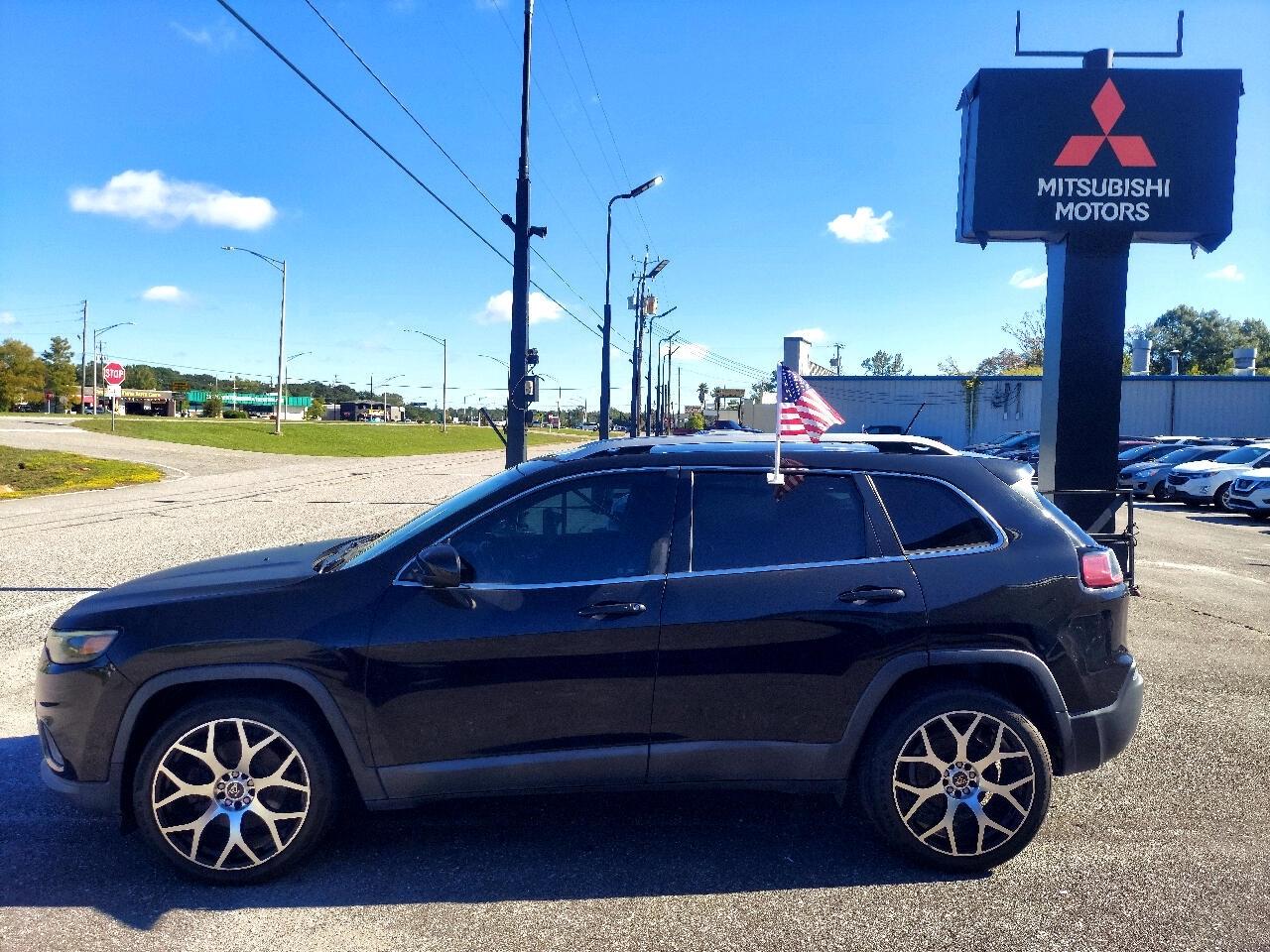 Jeep Cherokee Latitude Plus FWD 2019
