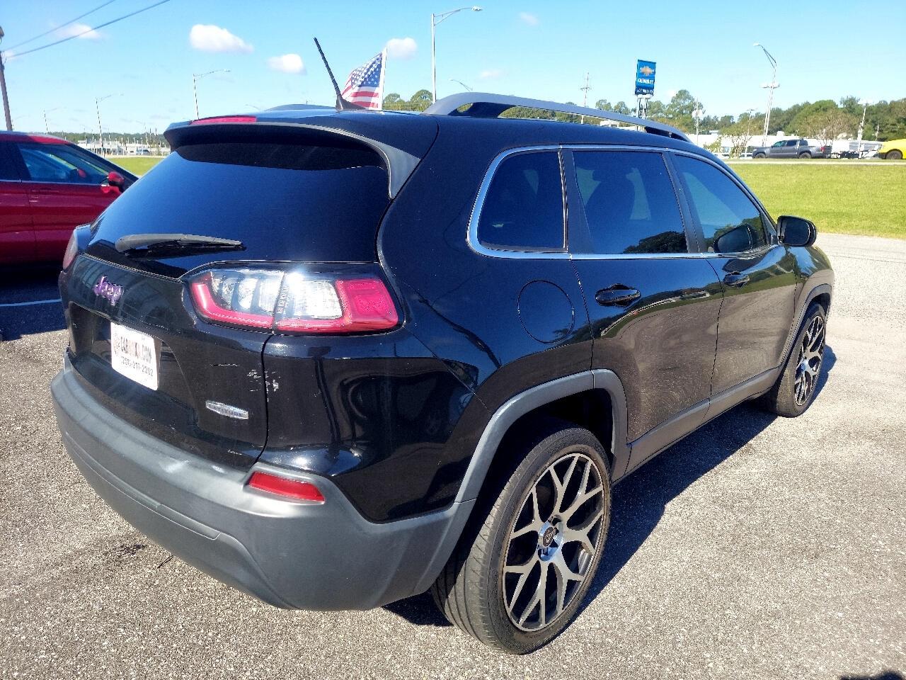 Jeep Cherokee Latitude Plus FWD 2019