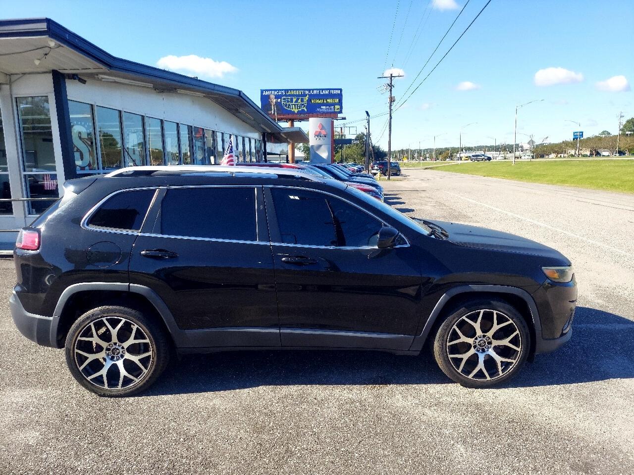 Jeep Cherokee Latitude Plus FWD 2019
