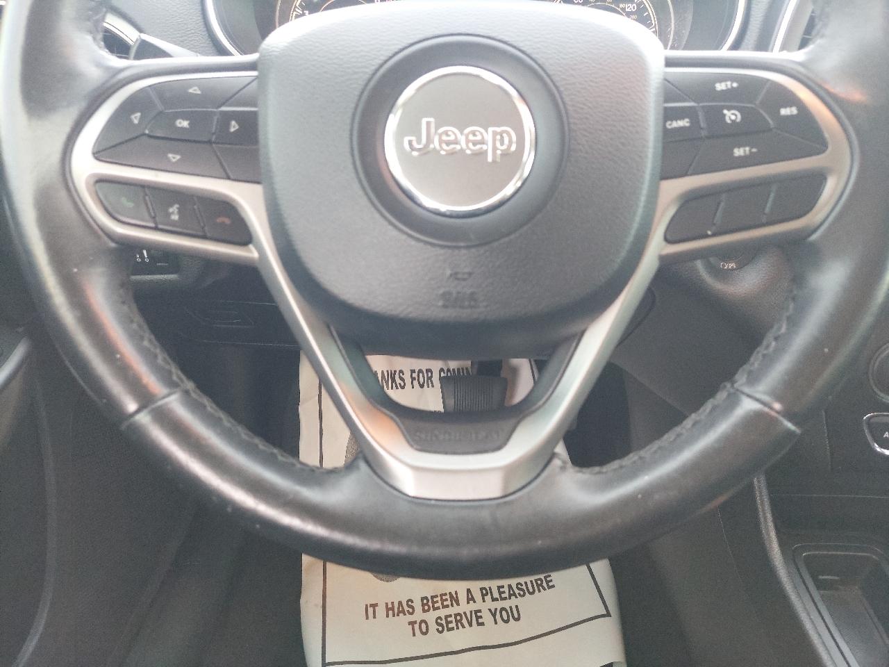 Jeep Cherokee Latitude Plus FWD 2019