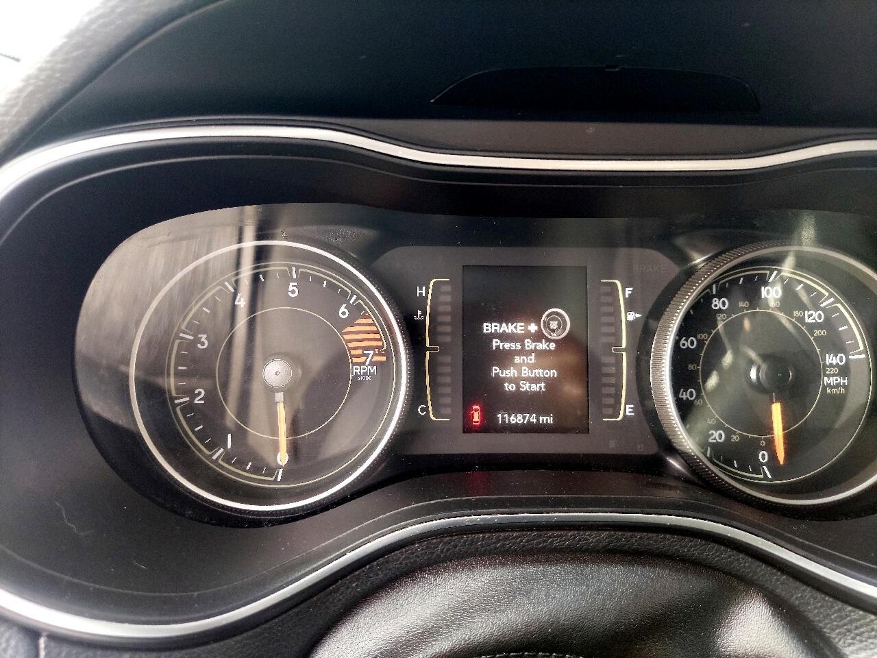Jeep Cherokee Latitude Plus FWD 2020