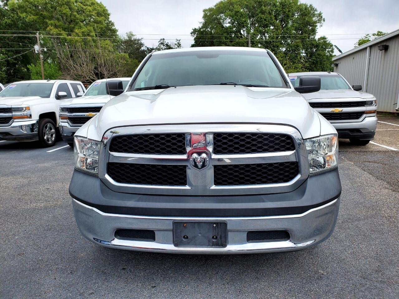 RAM 1500 Tradesman Quad Cab 2WD 2018