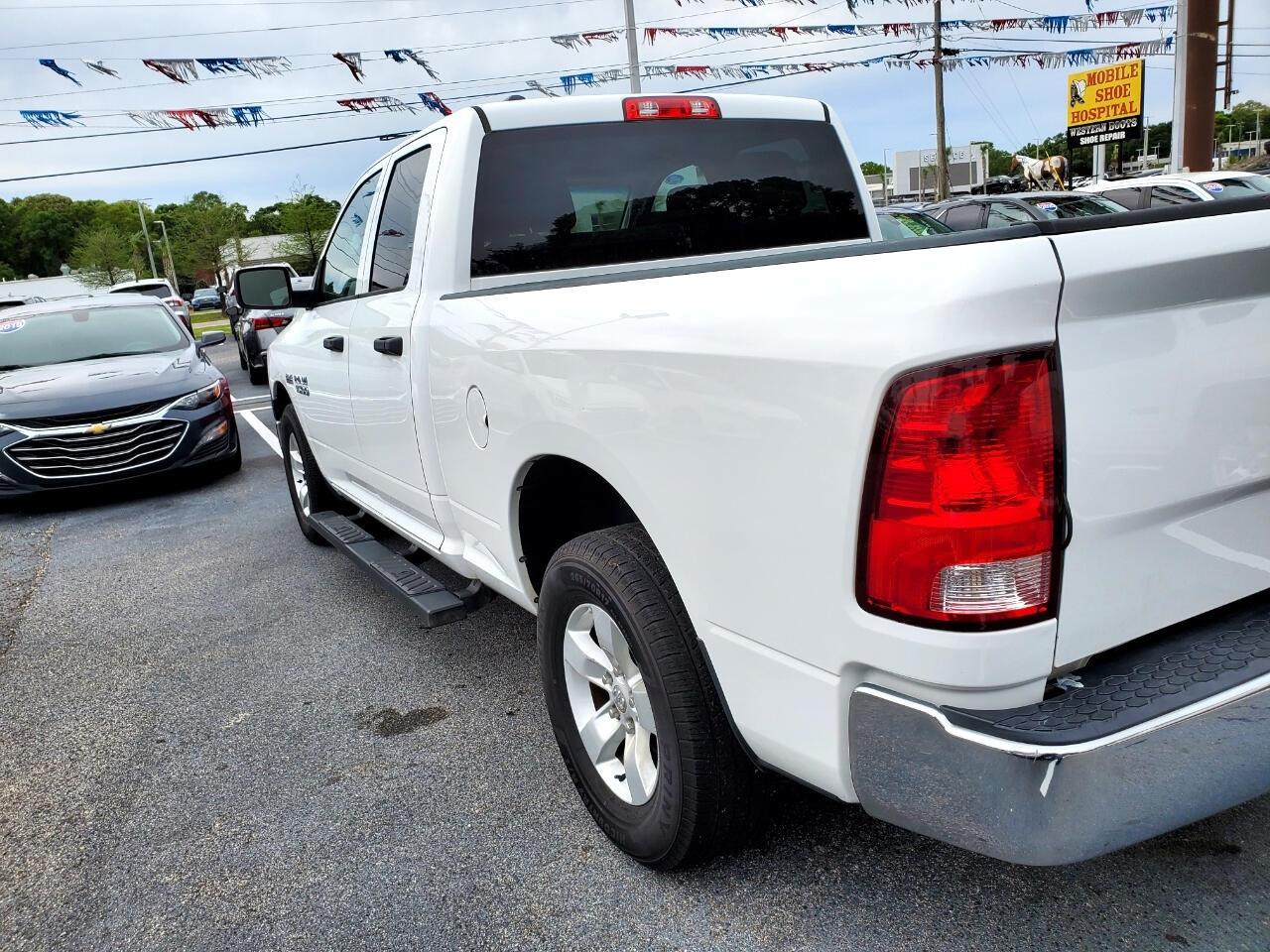 RAM 1500 Tradesman Quad Cab 2WD 2018