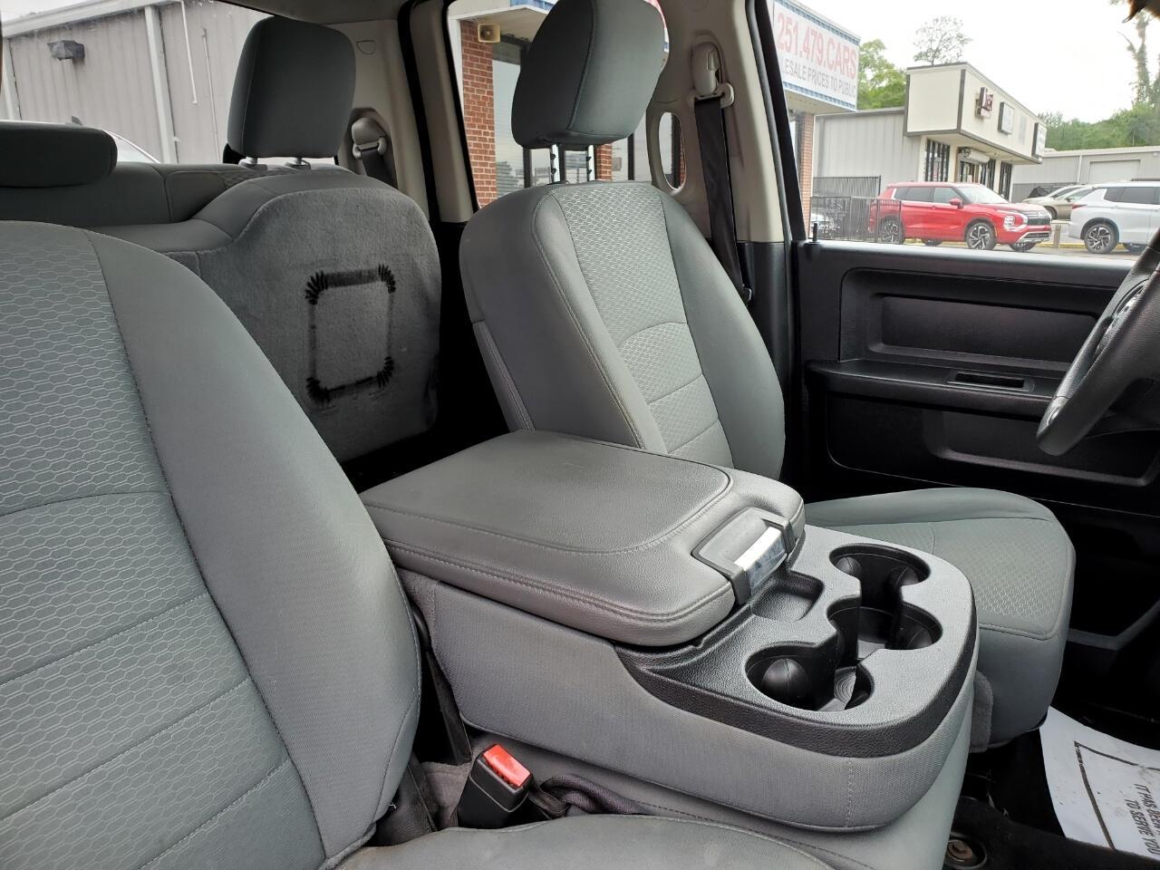 RAM 1500 Tradesman Quad Cab 2WD 2018