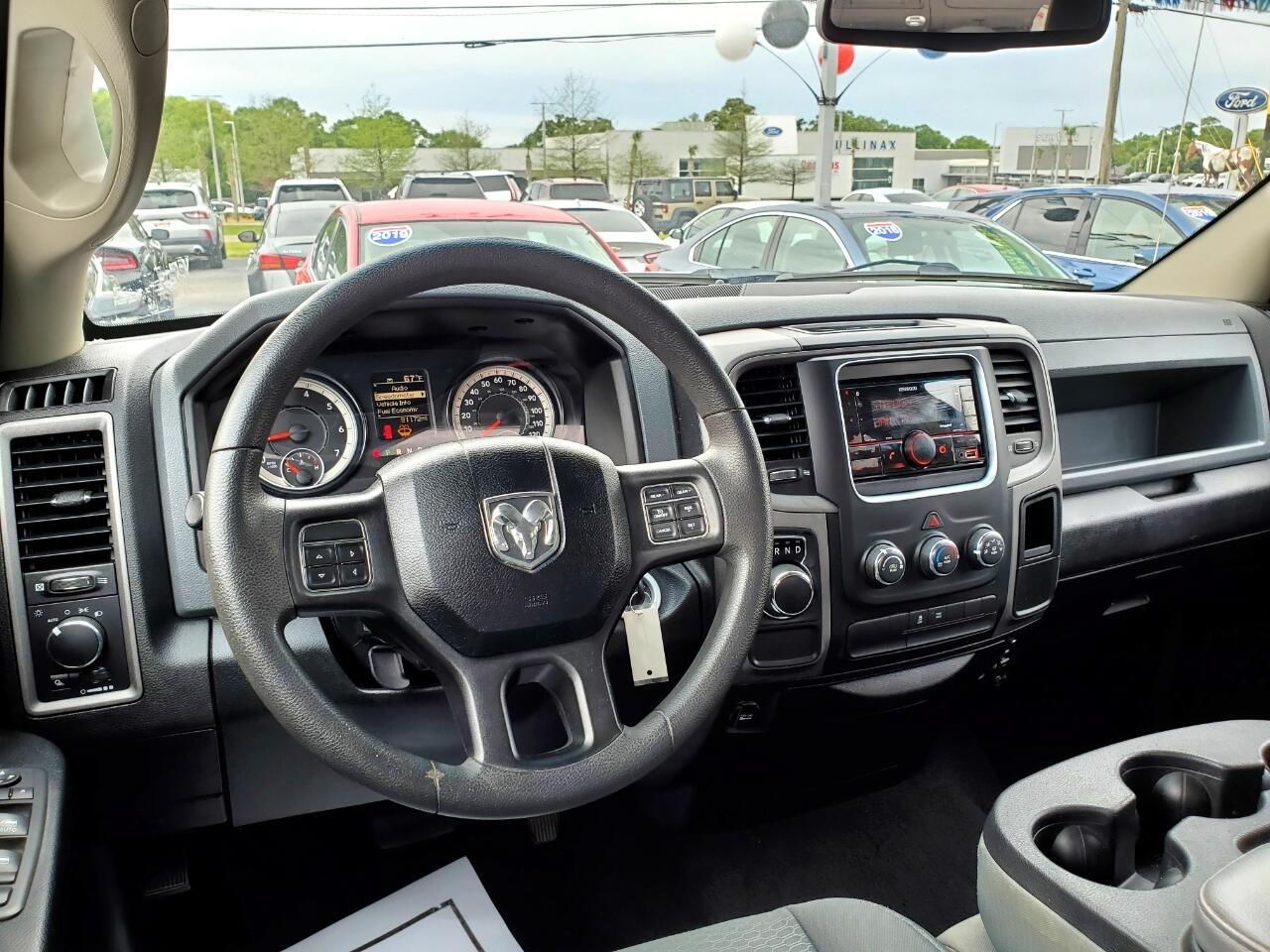 RAM 1500 Tradesman Quad Cab 2WD 2018