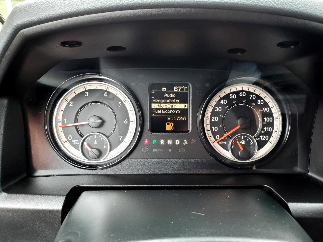 RAM 1500 Tradesman Quad Cab 2WD 2018