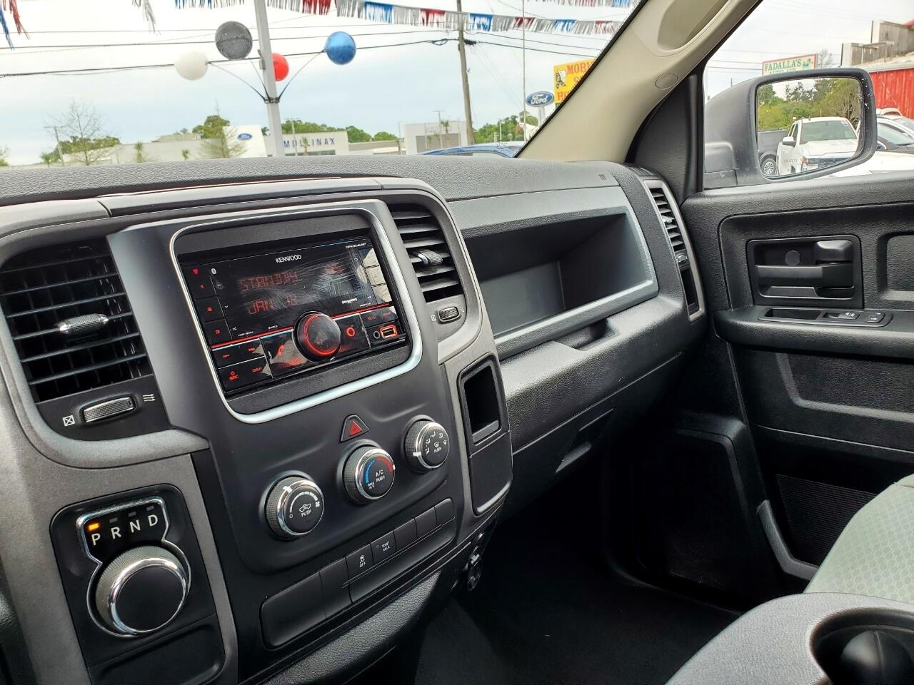 RAM 1500 Tradesman Quad Cab 2WD 2018