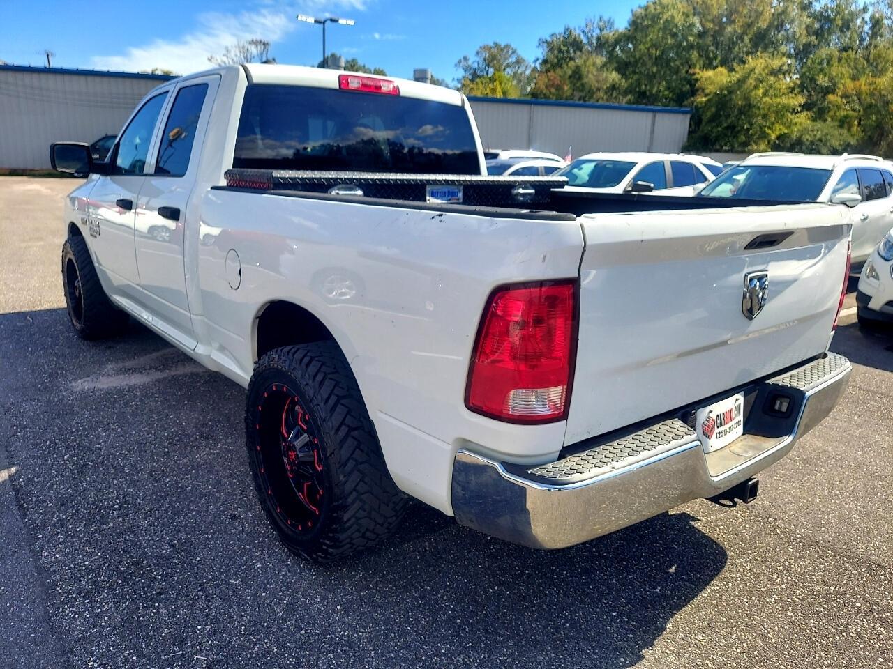 RAM 1500 Classic Tradesman Quad Cab 2WD 2019
