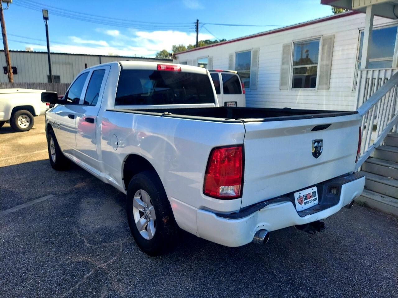 RAM 1500 Tradesman Quad Cab 2WD 2018