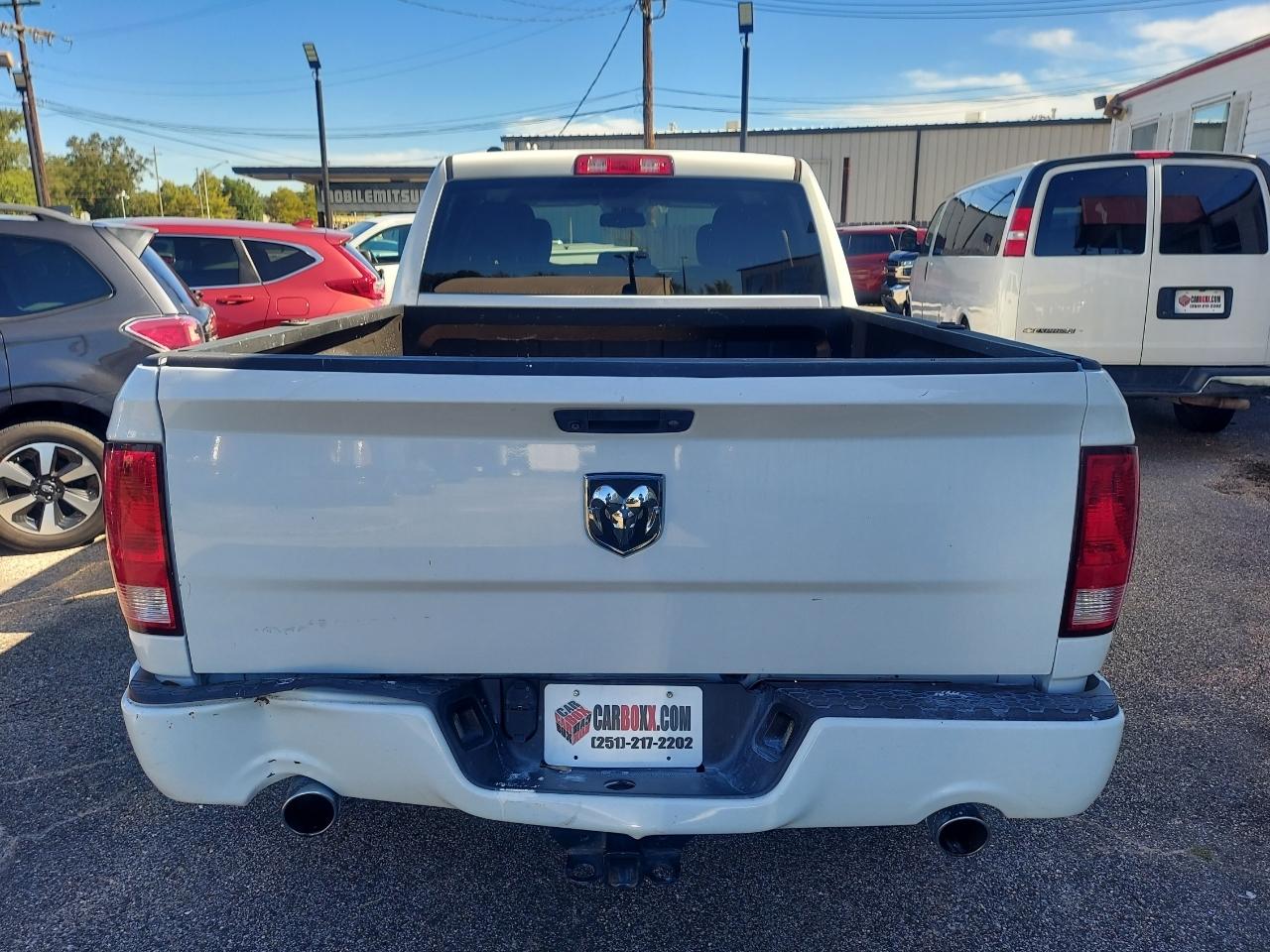 RAM 1500 Tradesman Quad Cab 2WD 2018