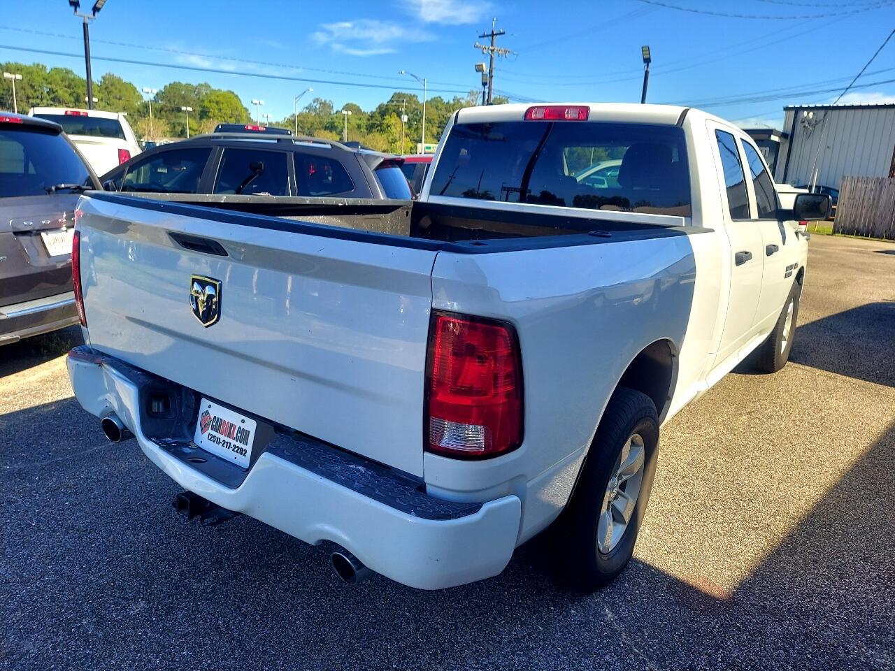 RAM 1500 Tradesman Quad Cab 2WD 2018