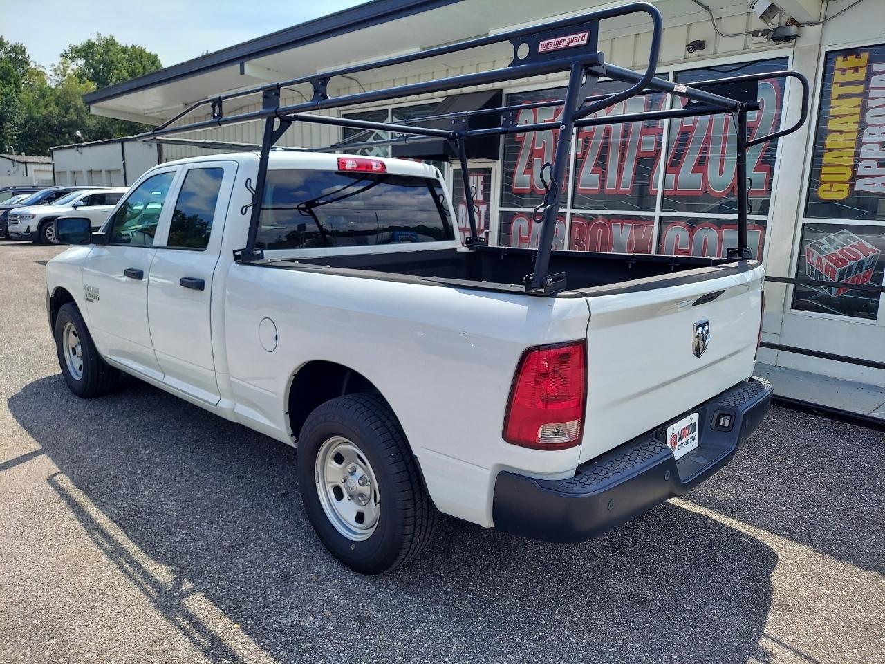 RAM 1500 Classic Tradesman Quad Cab 4WD 2022