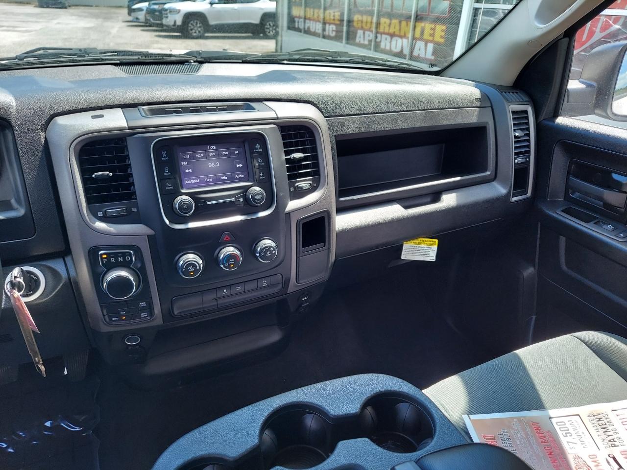 RAM 1500 Classic Tradesman Quad Cab 4WD 2022