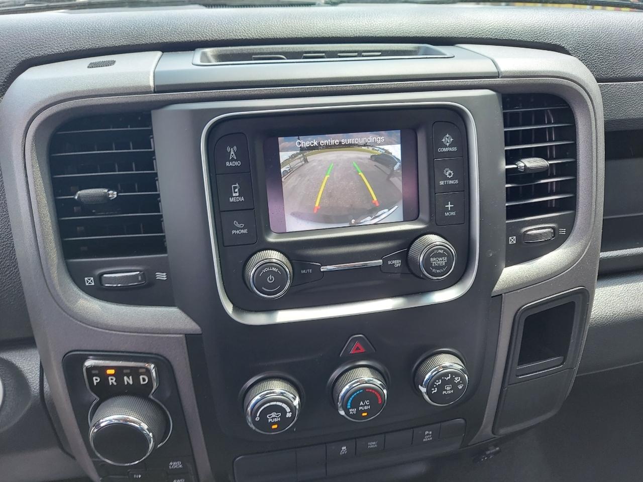 RAM 1500 Classic Tradesman Quad Cab 4WD 2022