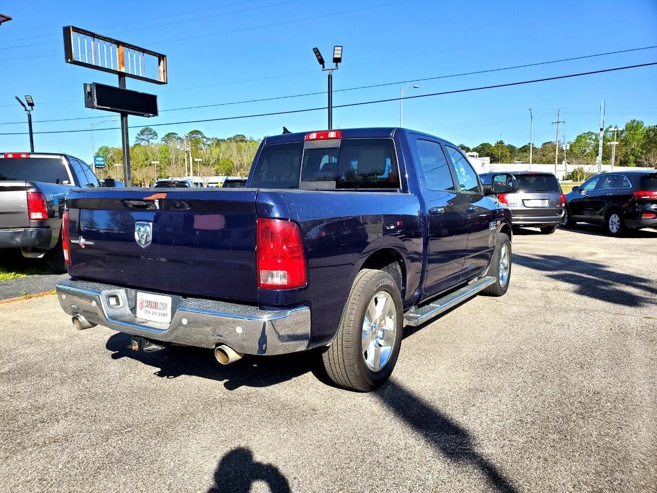 RAM 1500 SLT Crew Cab SWB 2WD 2015