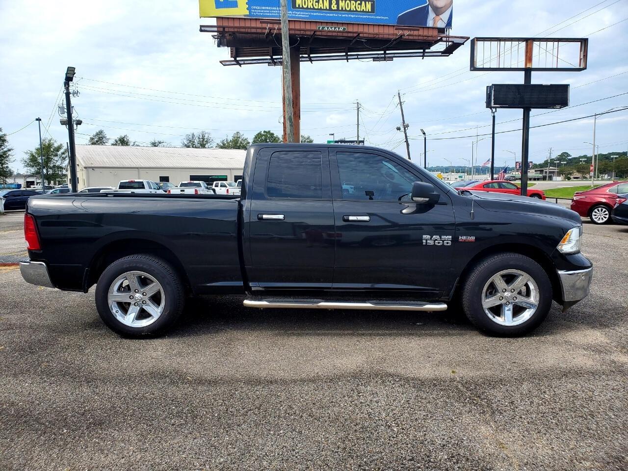 RAM 1500 SLT Quad Cab 2WD 2018