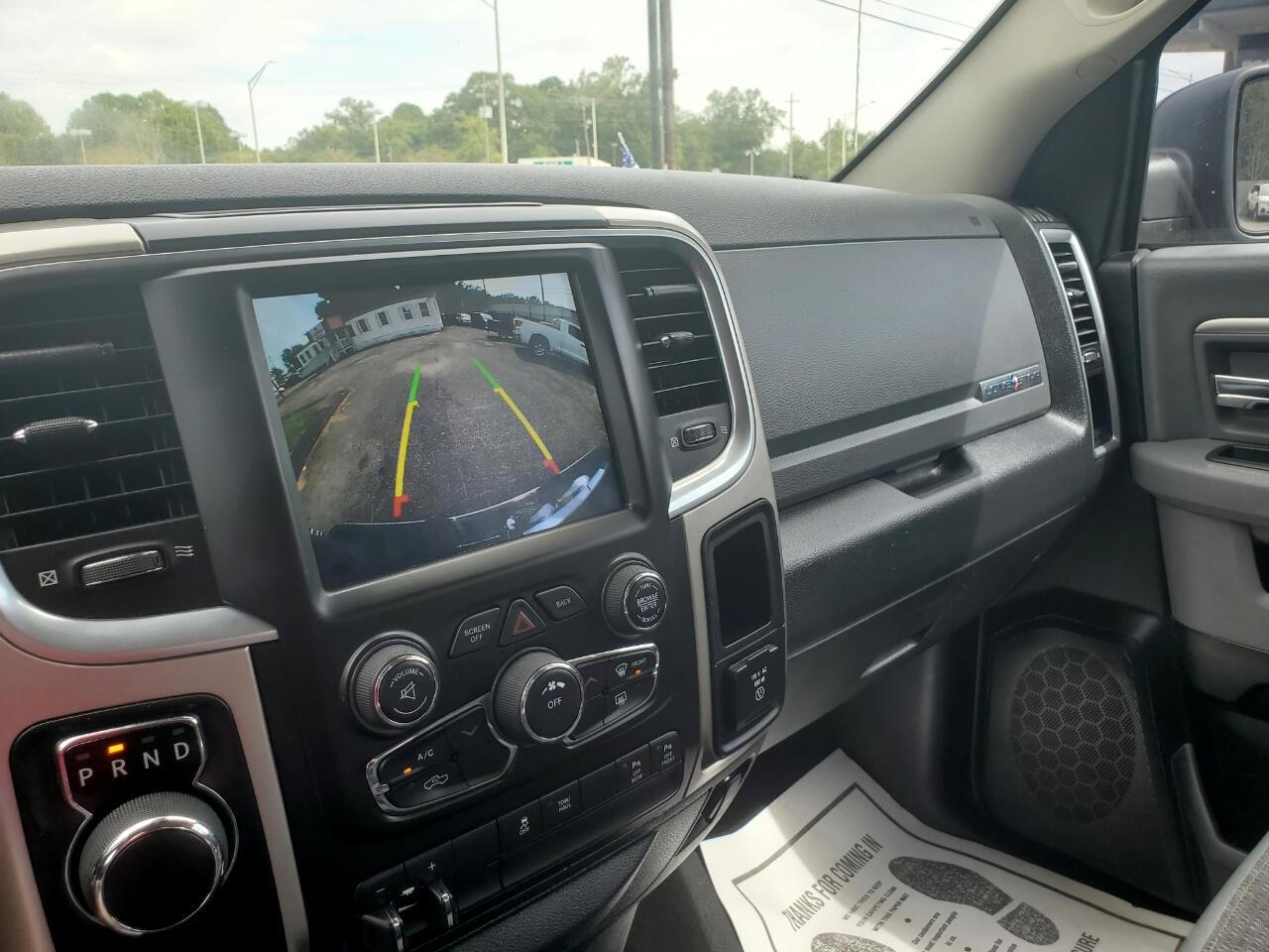 RAM 1500 SLT Quad Cab 2WD 2018