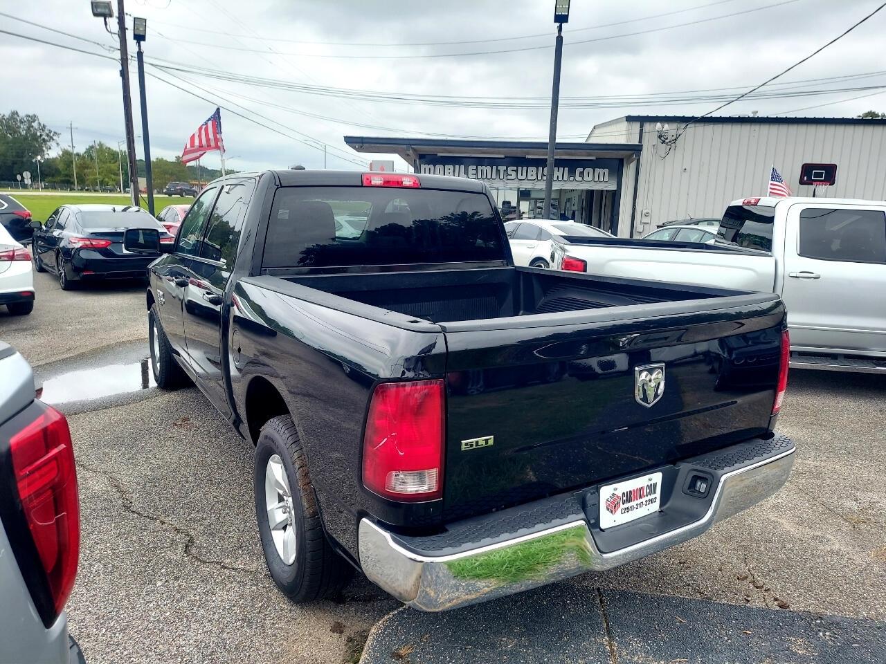 RAM 1500 Classic Tradesman Crew Cab SWB 2WD 2021