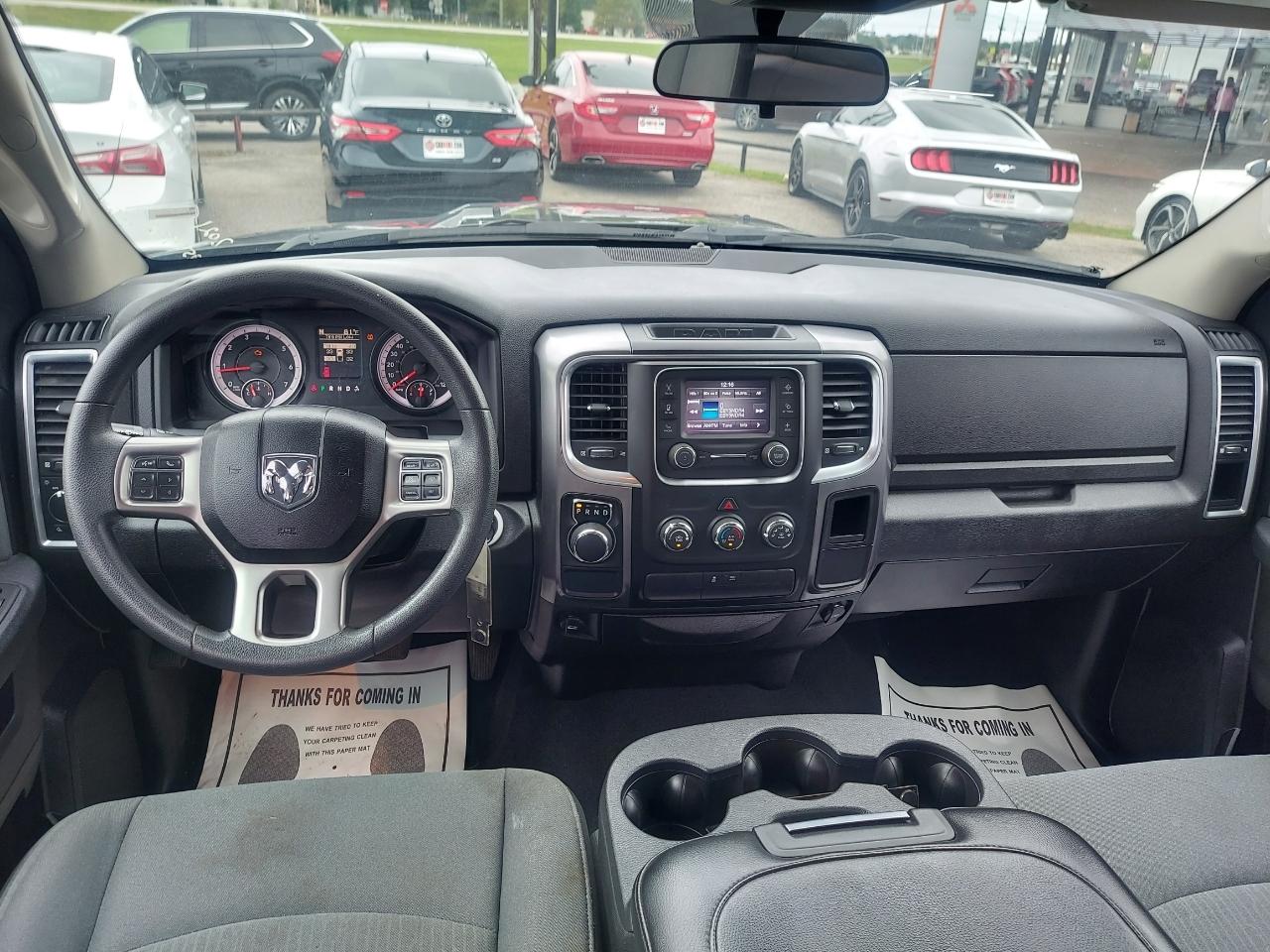 RAM 1500 Classic Tradesman Crew Cab SWB 2WD 2021