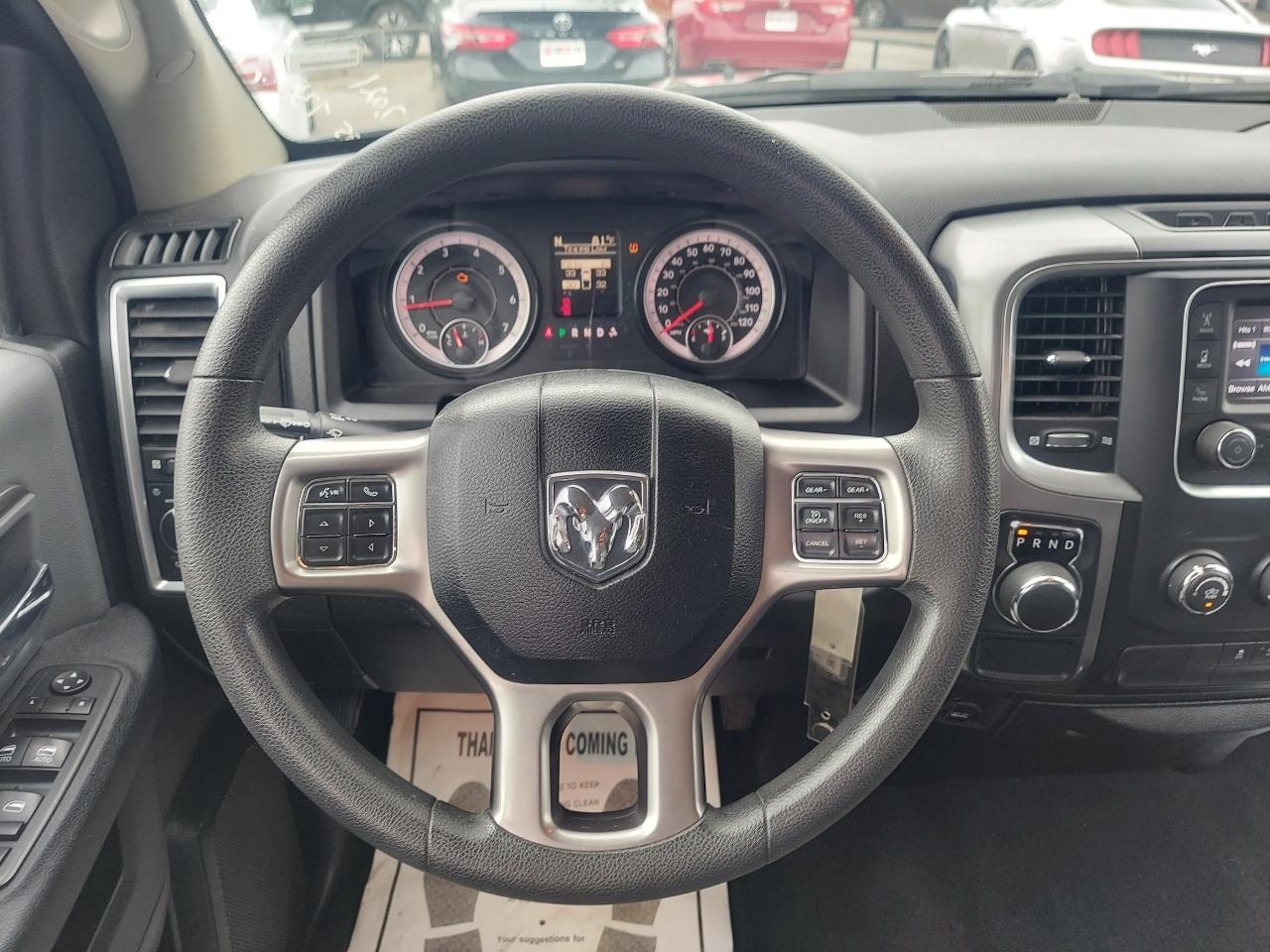 RAM 1500 Classic Tradesman Crew Cab SWB 2WD 2021