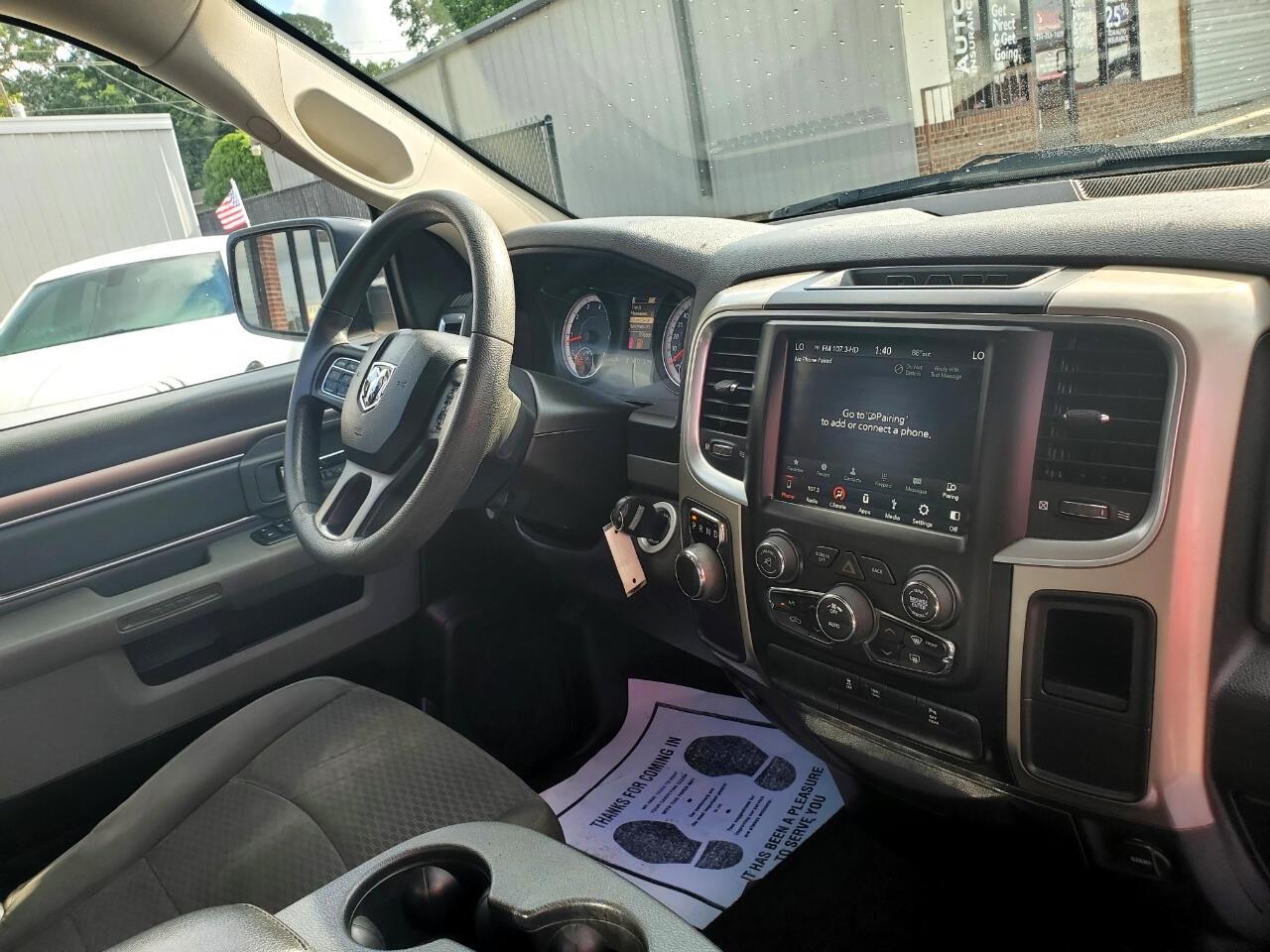 RAM 1500 Classic Tradesman Quad Cab 2WD 2019