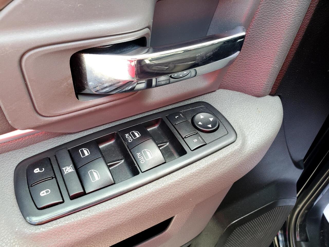 RAM 1500 Classic Tradesman Quad Cab 2WD 2019