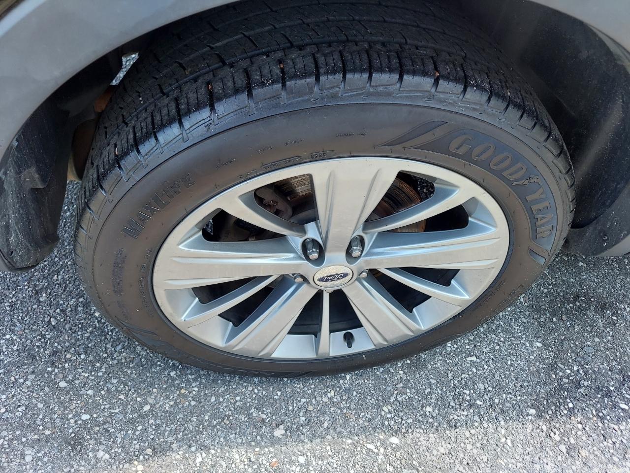 Ford Explorer Limited FWD 2018