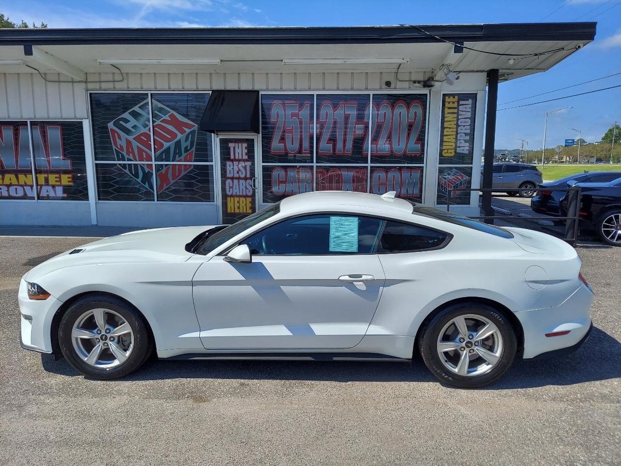 Ford Mustang EcoBoost Coupe 2022