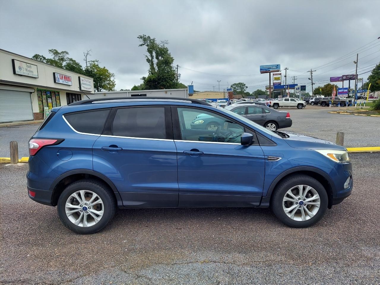 Ford Escape SE FWD 2018